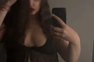 OUTCALLS AND CARDATES ONLY 💕 Y... - Image 1