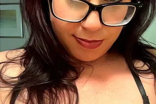 🫦👅🍑🍆WELCOME TO PHAT ASS FRIDAY! can YOU handle all this ass!! deals running until 4pm! don't miss your chance! - Image 10