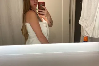 I'm available now incall outca... - Image 4