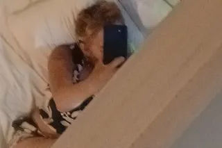 SOMEONE PLEASE HELP ME GET A ROOM - Image 5