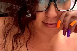 friday specials starting at 5 pm!! 2 girl special also available ! - Image 1