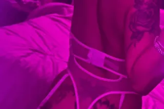 Facetime Shows $50 • Content for Sell 🎬🤑 • $15 Monthly Subscribe - Onlyfans.com/Pinkdusse 🔗 🩷 - Image 2