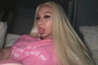 two girl package tender, open minded hotties here to please you - Image 11